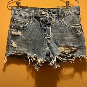 Levi’s 501 shorts, size 27